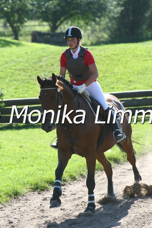 109M7877_Cloud_Stilgelaende A.JPG